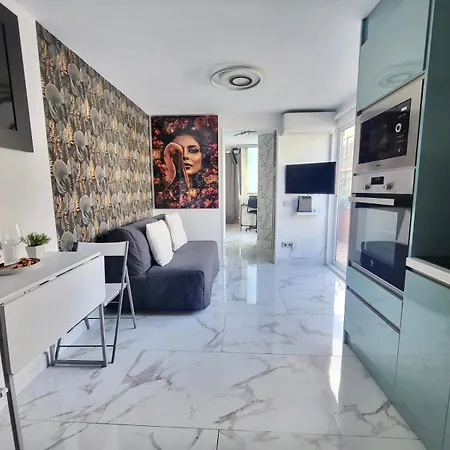 Apartment New Attic With Terrace And Air Conditioning At Canteras Parking Optional Las Palmas de Gran Canaria